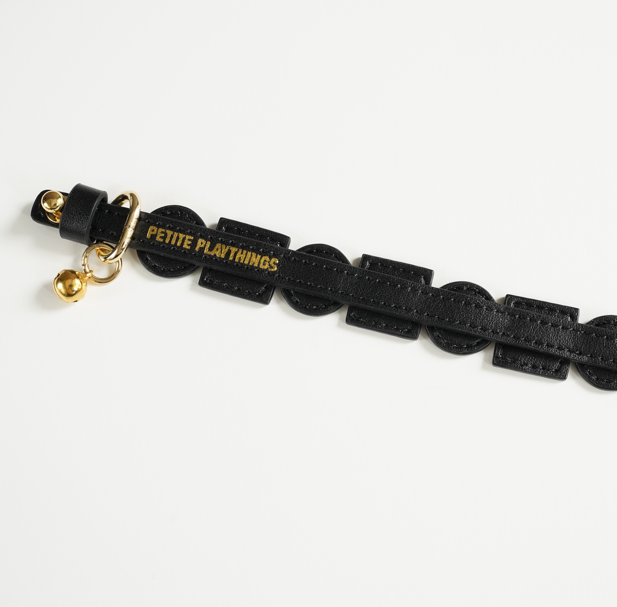 Geometric Leather Pet Collar – Elevate Your Pet's Style with Eco-Friendly Elegance