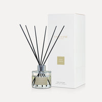 Pear & Freesia Scented Reed Diffuser