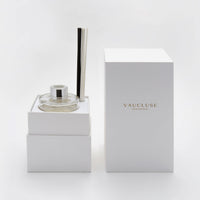 Pear & Freesia Scented Reed Diffuser